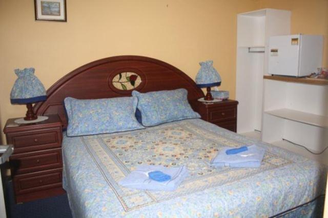 Jacaranda pensión Busselton Habitación foto